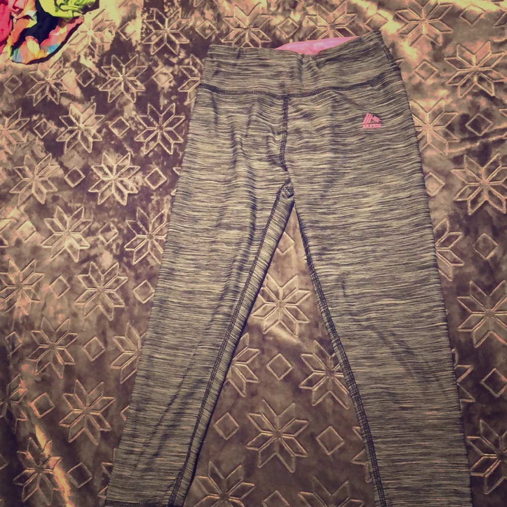 Grey leggings